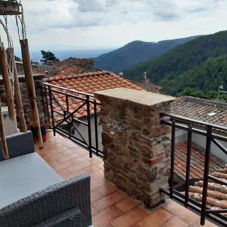 Attic With Balcony At Locanda Del Capo Capannori Εξωτερικό φωτογραφία